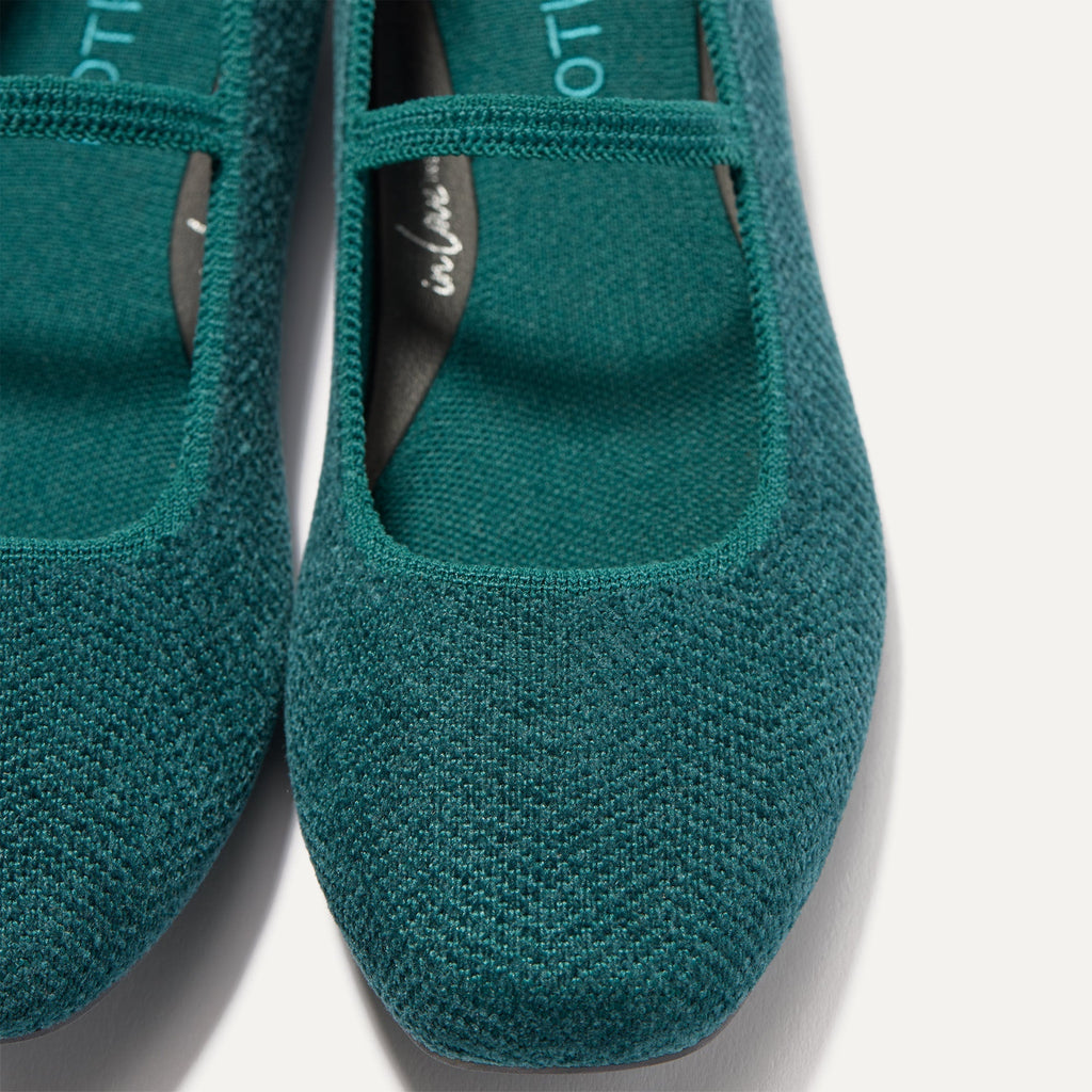 The ReVelvet™ Max Square Mary Jane - ReVelvet™ Everglade